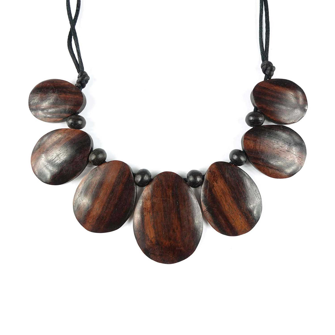 Ngao Necklace